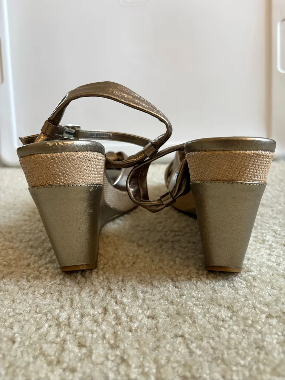 Michele Metallic Metallic Brown Knot Front Platform Wedge Sandals